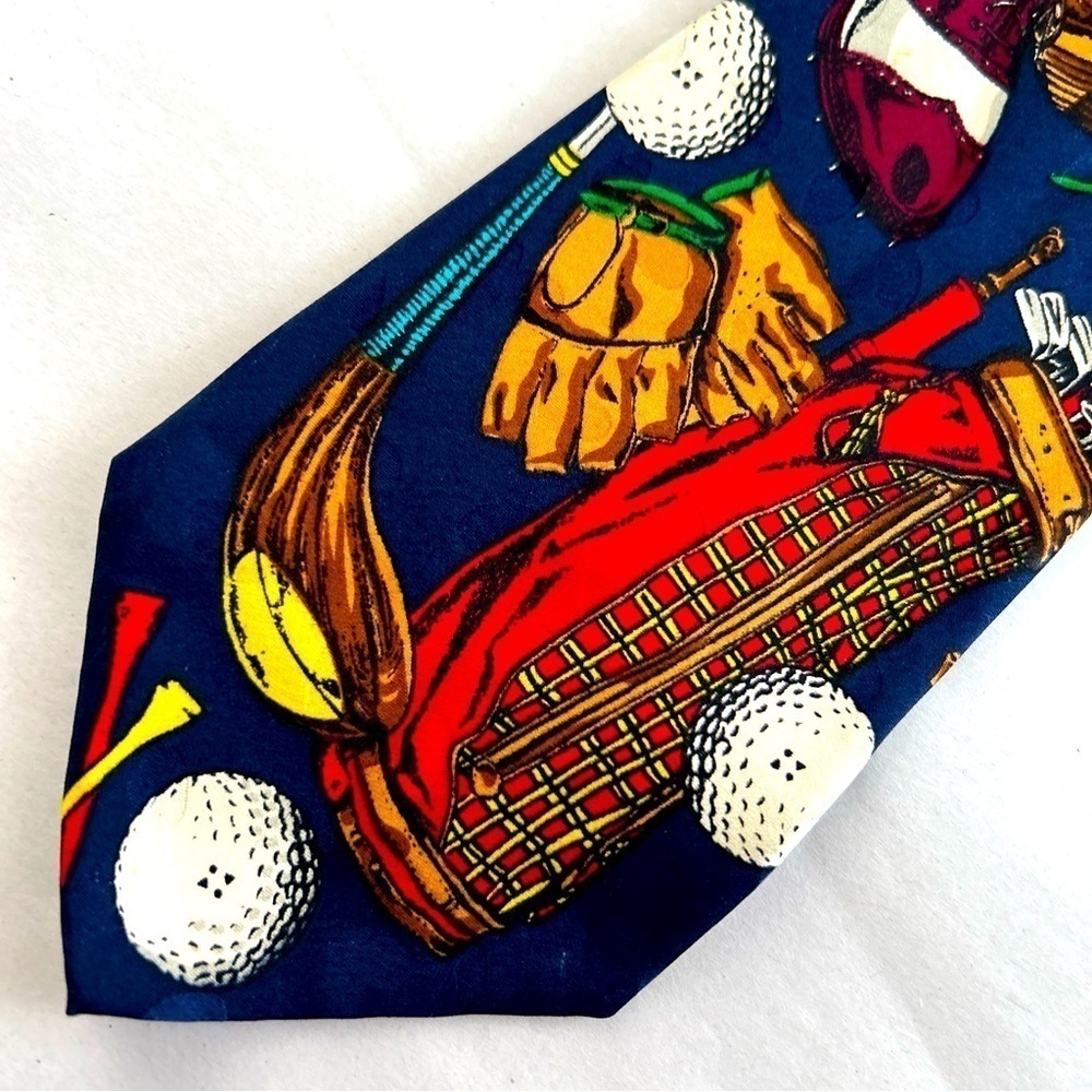 Addiction Golfing Tie Silk Tie With Great Vintage Golf Printing